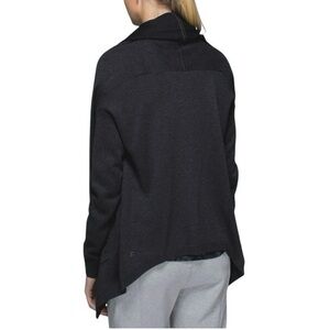 Lululemon Athletica Cabin Yogi Wrap Open Front Cardigan in Heathered Black/Black